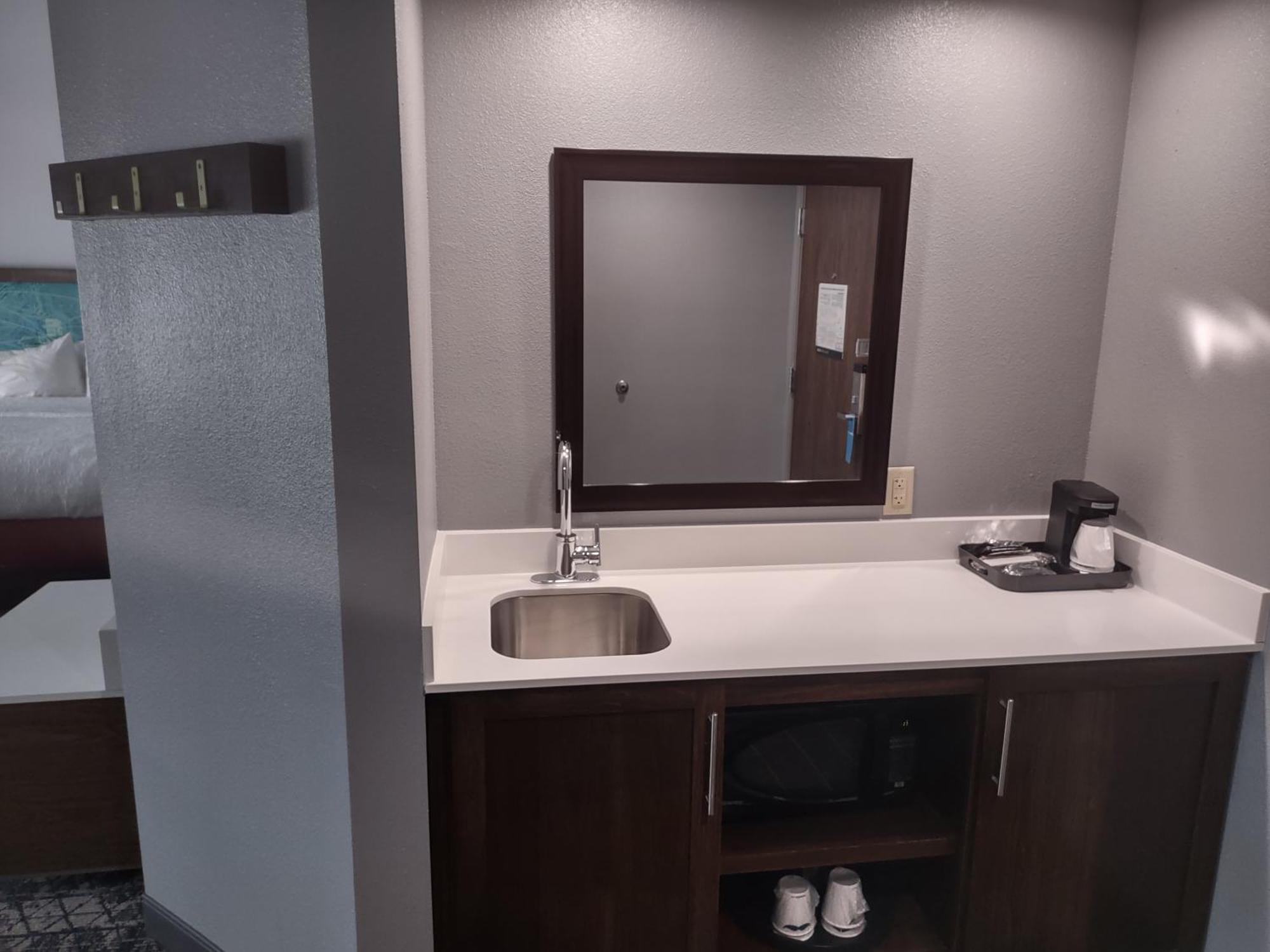 Hampton Inn & Suites Pittsburgh New Stanton Pa Εξωτερικό φωτογραφία