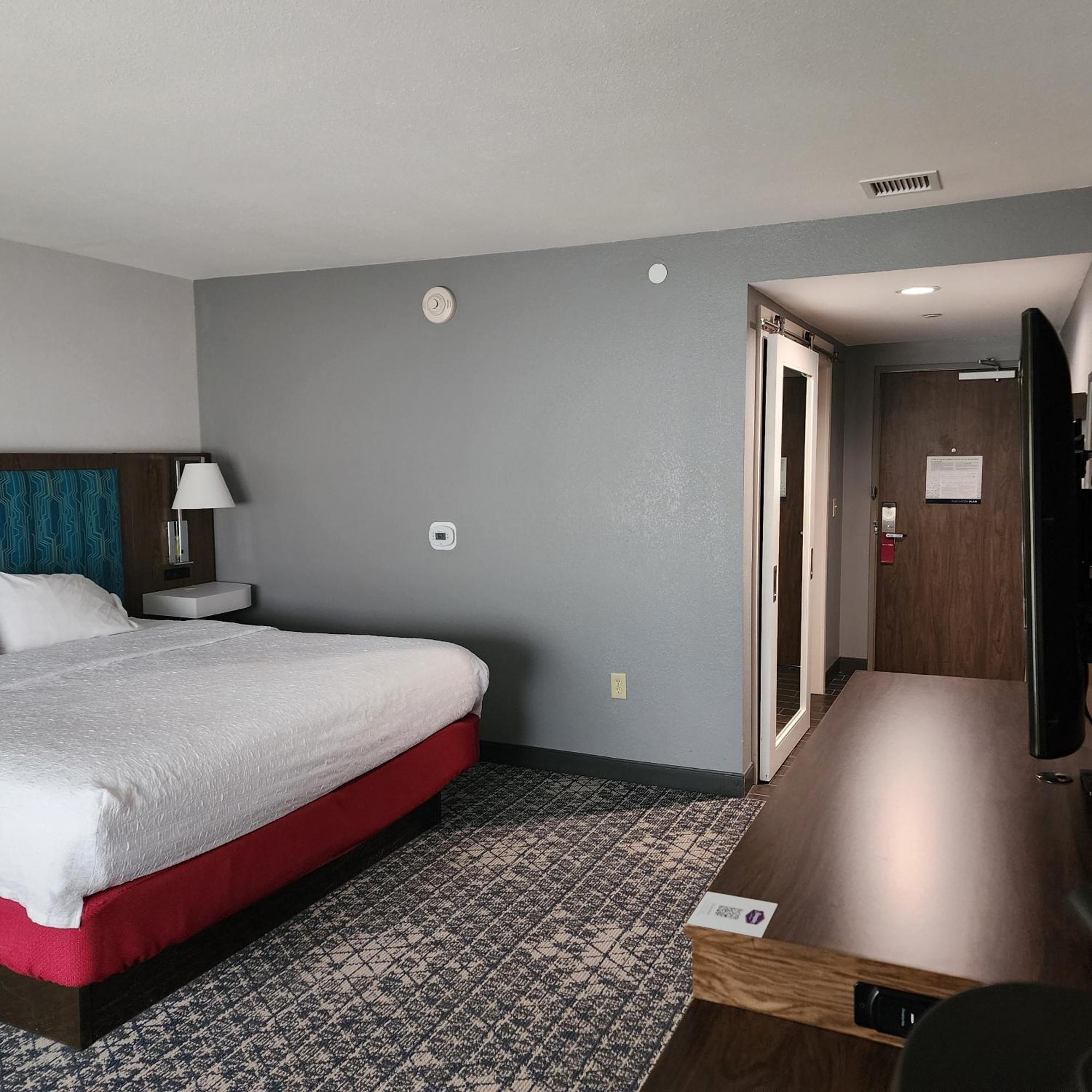 Hampton Inn & Suites Pittsburgh New Stanton Pa Εξωτερικό φωτογραφία